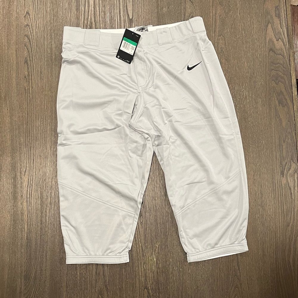 NWT Nike Vapor Women's Softball/Baseball Pants 3/4 Length Crop - Size XL